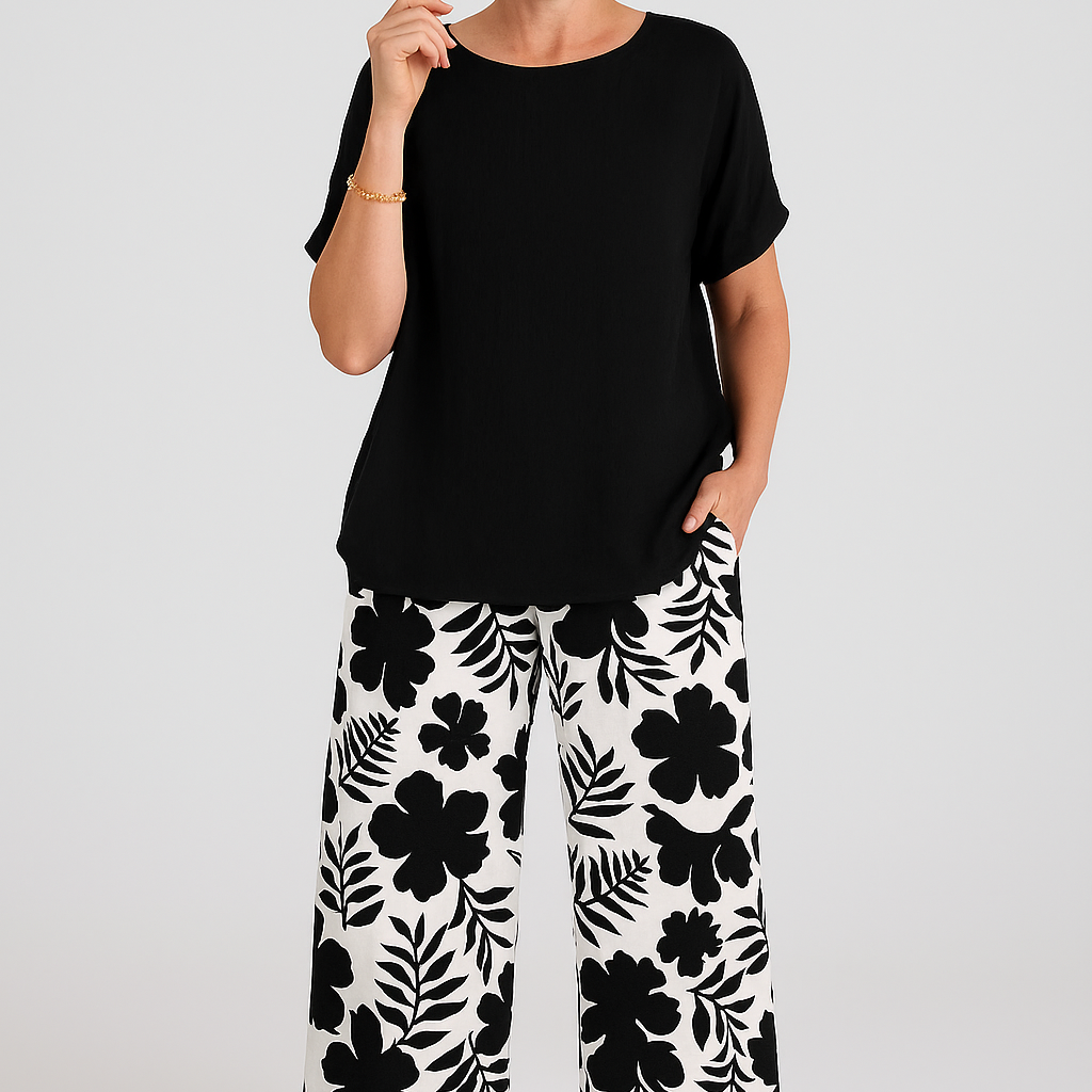 Lily - Chic Summer Set in Two Pieces