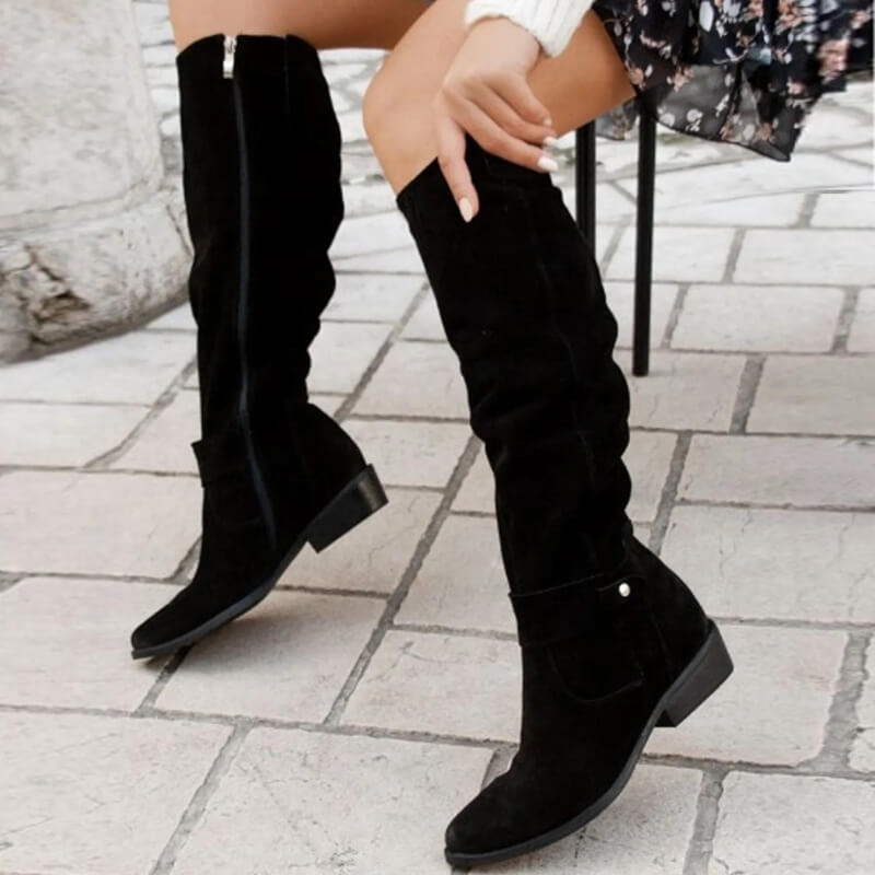 Chic Women’s Boots